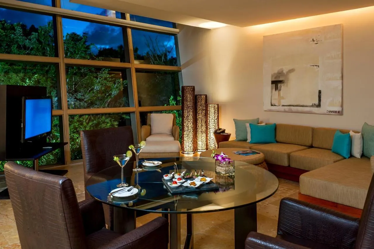 Rosewood Mayakoba Lafitte Rezort